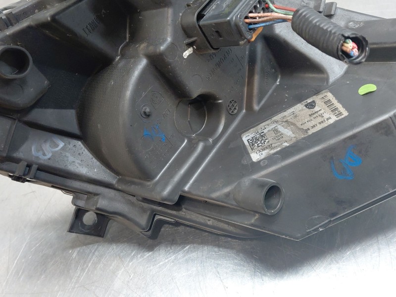 Recambio de piloto delantero izquierdo para peugeot 3008 hybrid 3008 referencia OEM IAM 9839799380  