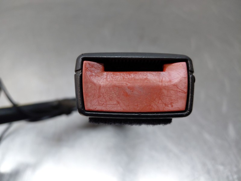 Recambio de pretensor airbag derecho para opel astra h (a04) 1.7 cdti (l48) referencia OEM IAM 93186281  