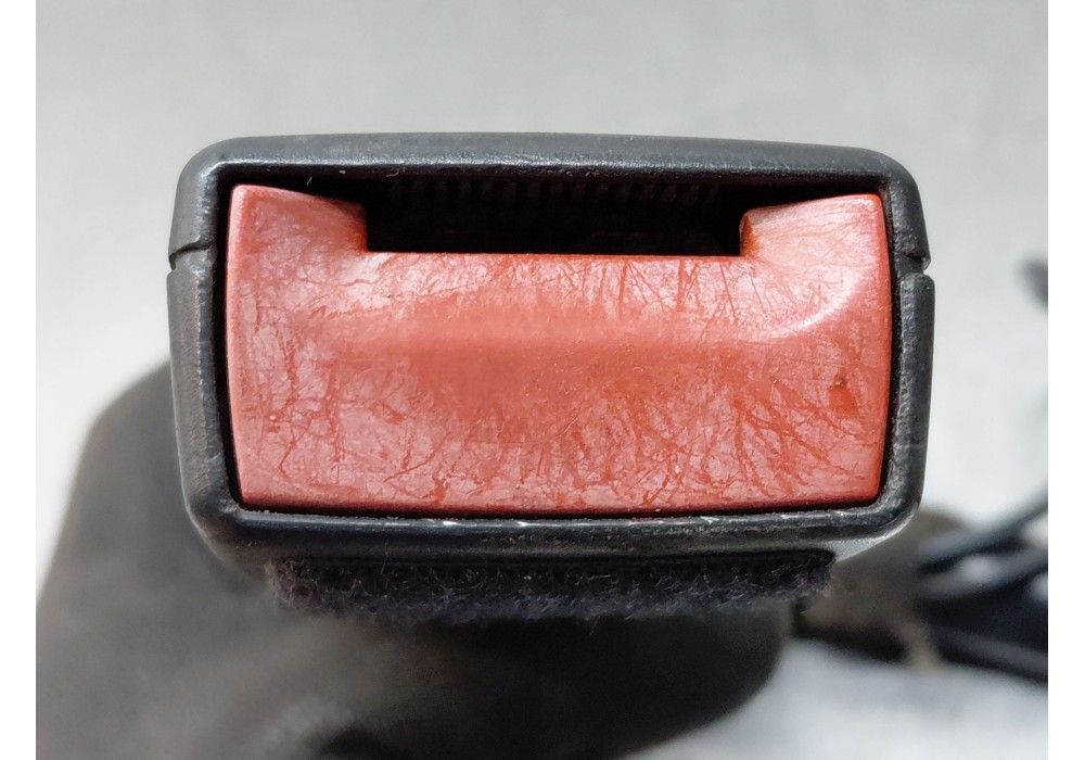 Recambio de pretensor airbag izquierdo para opel astra h (a04) 1.7 cdti (l48) referencia OEM IAM 93186247  