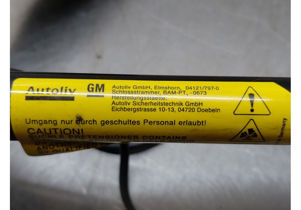 Recambio de pretensor airbag izquierdo para opel astra h (a04) 1.7 cdti (l48) referencia OEM IAM 93186247  