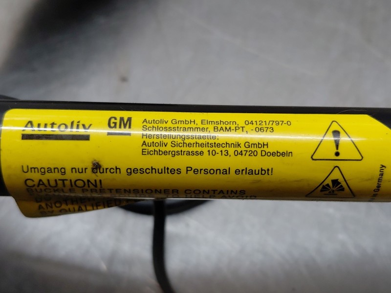 Recambio de pretensor airbag izquierdo para opel astra h (a04) 1.7 cdti (l48) referencia OEM IAM 93186247  
