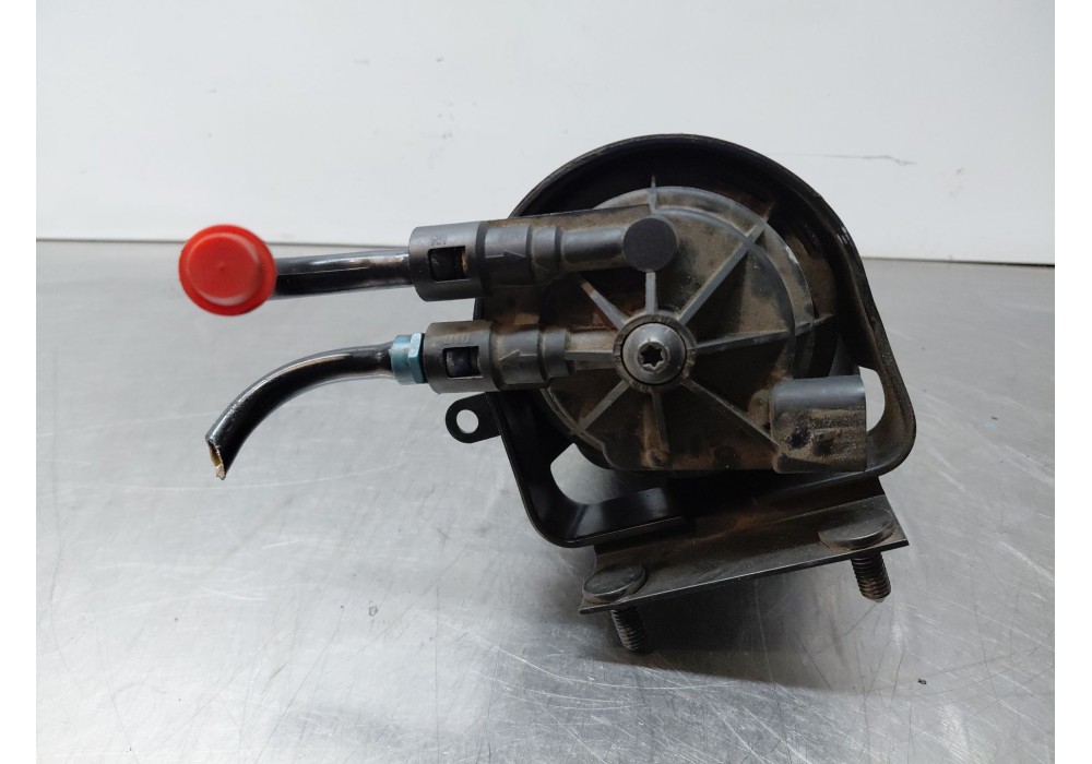 Recambio de soporte filtro gasoil para opel astra h (a04) 1.7 cdti (l48) referencia OEM IAM 13333981  