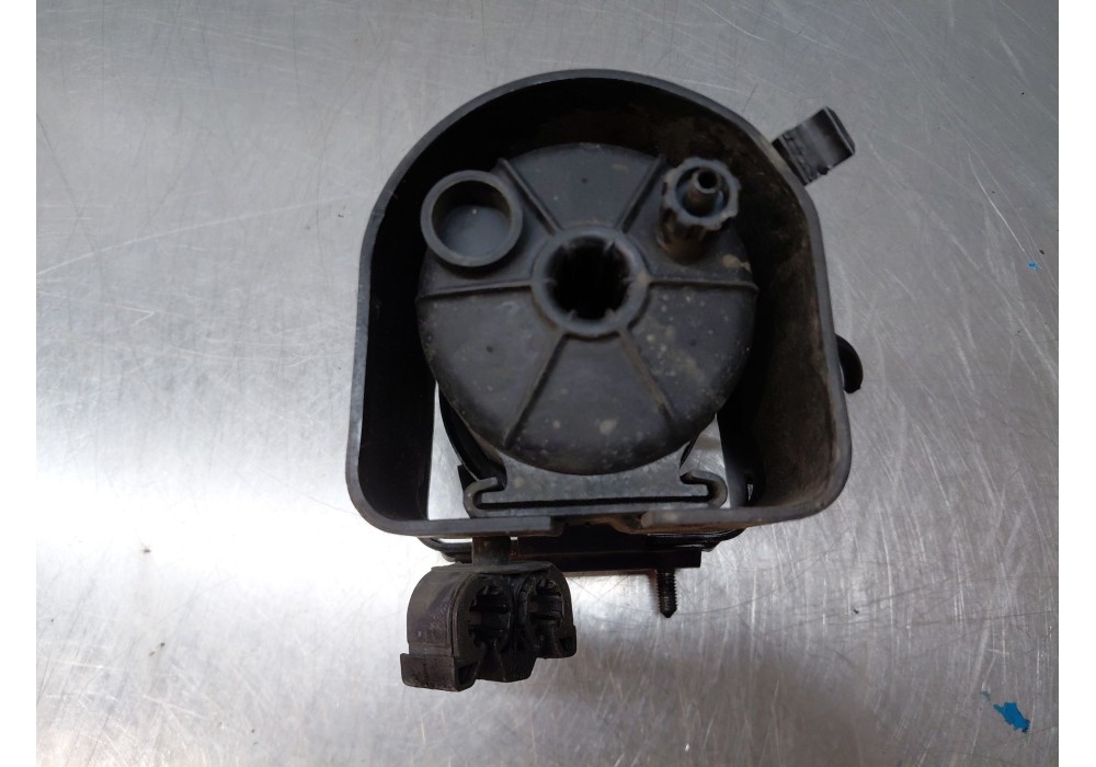 Recambio de soporte filtro gasoil para opel astra h (a04) 1.7 cdti (l48) referencia OEM IAM 13333981  