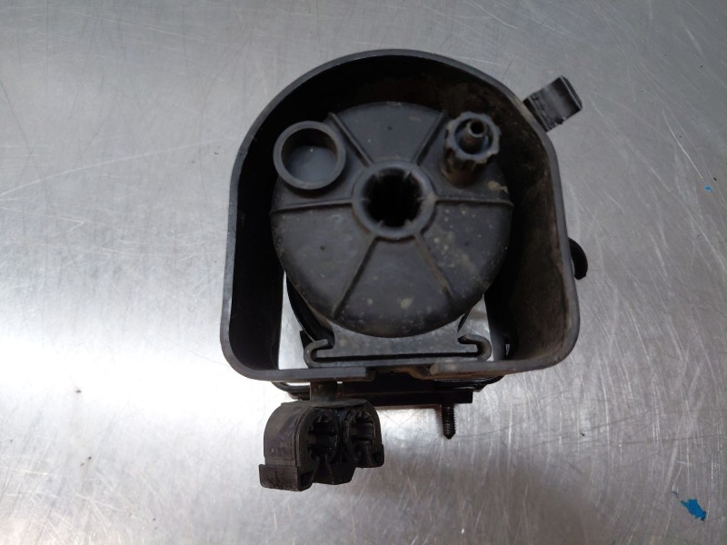 Recambio de soporte filtro gasoil para opel astra h (a04) 1.7 cdti (l48) referencia OEM IAM 13333981  