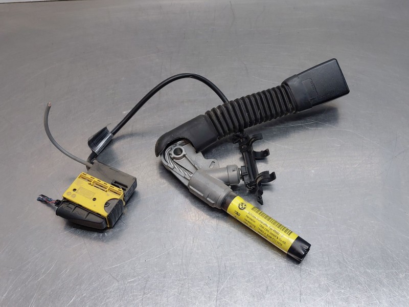 Recambio de pretensor airbag derecho para bmw x3 (e83) 2.0 d referencia OEM IAM 72119119540  