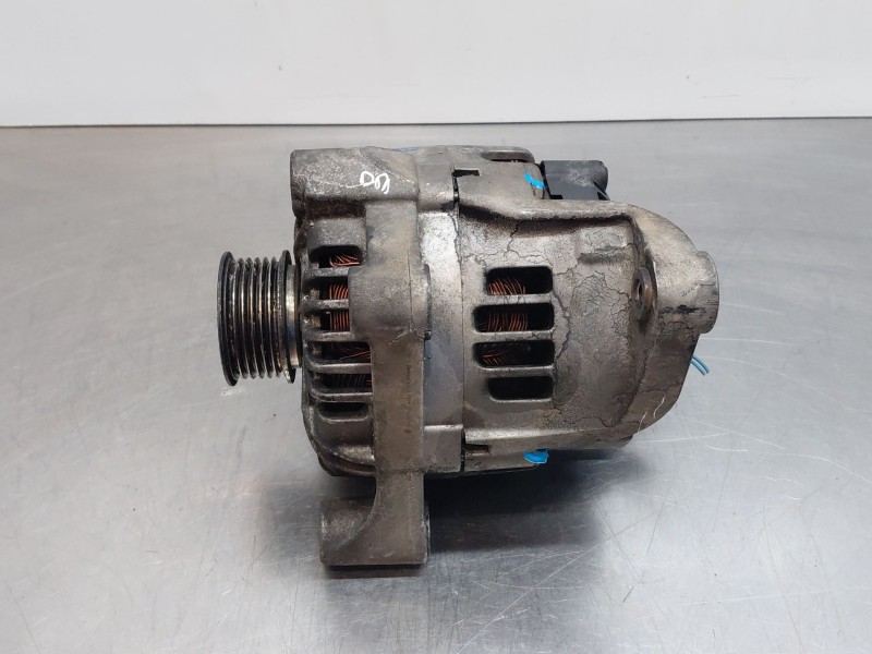 Recambio de alternador para bmw x3 (e83) 2.0 d referencia OEM IAM 12317797661  