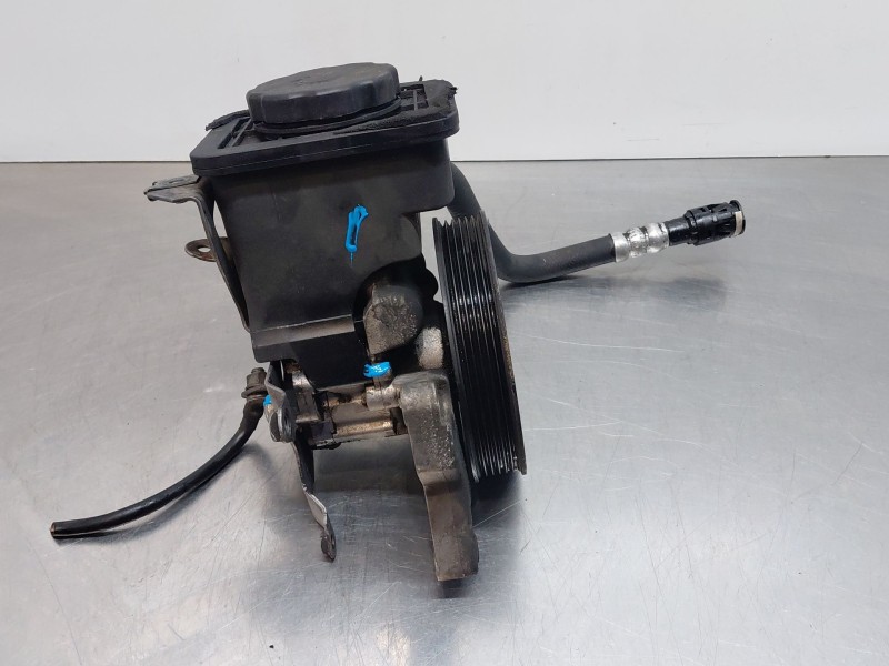 Recambio de bomba direccion para bmw x3 (e83) 2.0 d referencia OEM IAM 32413450766  