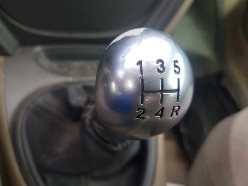 citroen c5 berlina del año 2004