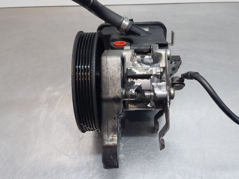 Recambio de bomba direccion para bmw x3 (e83) 2.0 d referencia OEM IAM 32413450766  