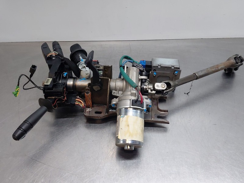 Recambio de columna direccion para renault twingo ii (cn0_) 1.2 turbo (cn0c, cn0f) referencia OEM IAM   
