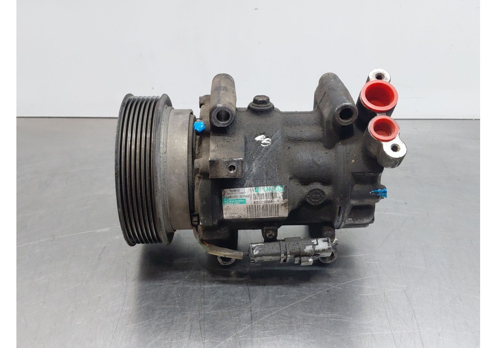 Recambio de compresor aire acondicionado para renault twingo ii (cn0_) 1.2 turbo (cn0c, cn0f) referencia OEM IAM   
