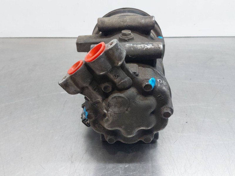 Recambio de compresor aire acondicionado para renault twingo ii (cn0_) 1.2 turbo (cn0c, cn0f) referencia OEM IAM   