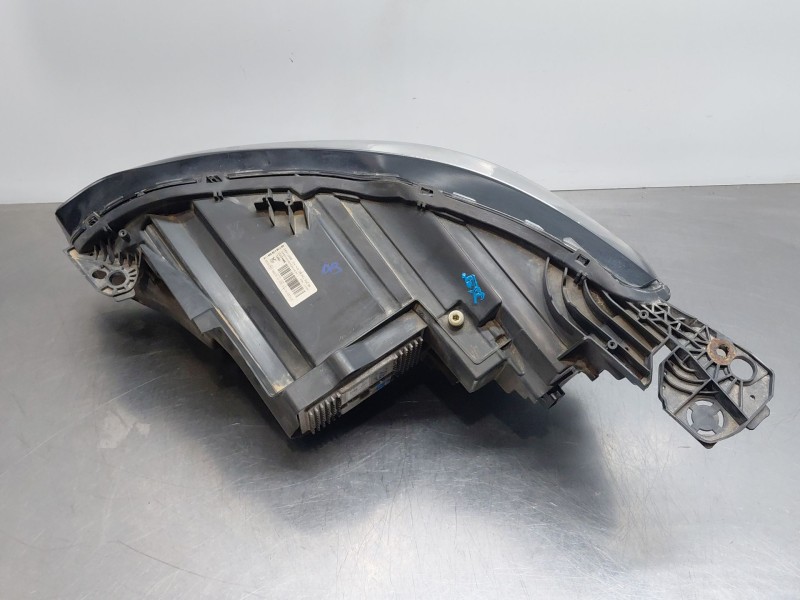 Recambio de faro derecho para peugeot 3008 active referencia OEM IAM   