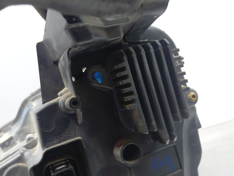Recambio de faro derecho para peugeot 3008 active referencia OEM IAM   