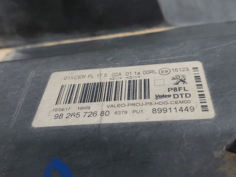 Recambio de faro derecho para peugeot 3008 active referencia OEM IAM   