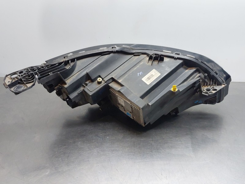 Recambio de faro izquierdo para peugeot 3008 active referencia OEM IAM   