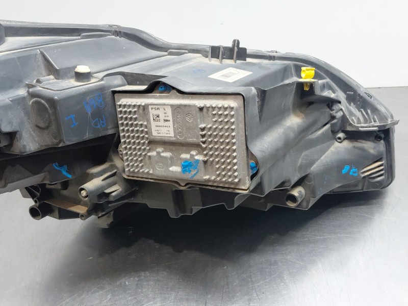 Recambio de faro izquierdo para peugeot 3008 active referencia OEM IAM   