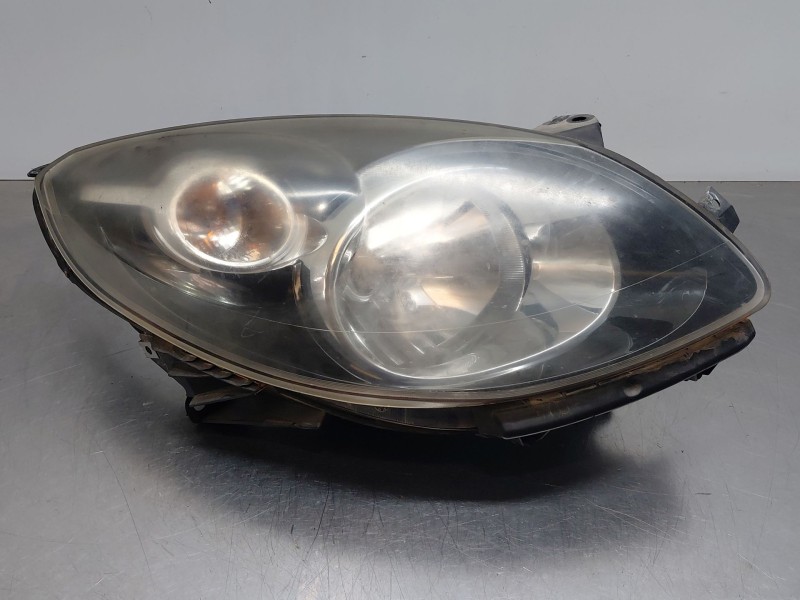 Recambio de faro derecho para renault twingo ii (cn0_) 1.2 turbo (cn0c, cn0f) referencia OEM IAM   