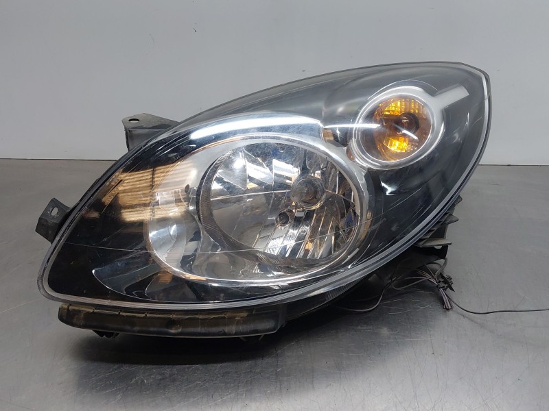 Recambio de faro izquierdo para renault twingo ii (cn0_) 1.2 turbo (cn0c, cn0f) referencia OEM IAM   