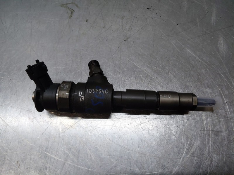 Recambio de inyector para peugeot 208 (p2) active pack referencia OEM IAM 0445110566  