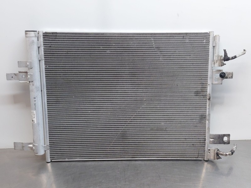 Recambio de condensador / radiador aire acondicionado para peugeot 3008 hybrid 3008 referencia OEM IAM 9836551180  