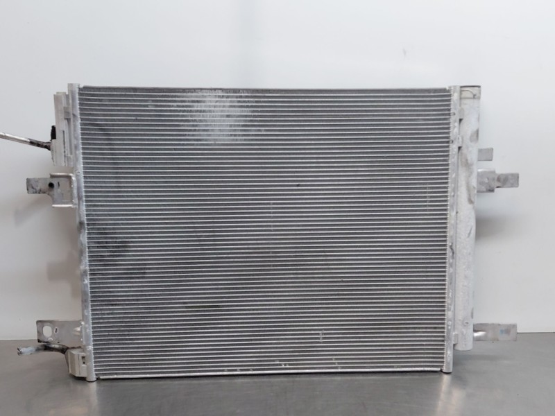 Recambio de condensador / radiador aire acondicionado para peugeot 3008 hybrid 3008 referencia OEM IAM 9836551180  