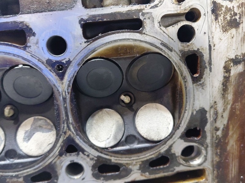 Recambio de culata para renault scénic i monospace (ja0/1_, fa0_) 2.0 16v rx4 referencia OEM IAM 7701472293  