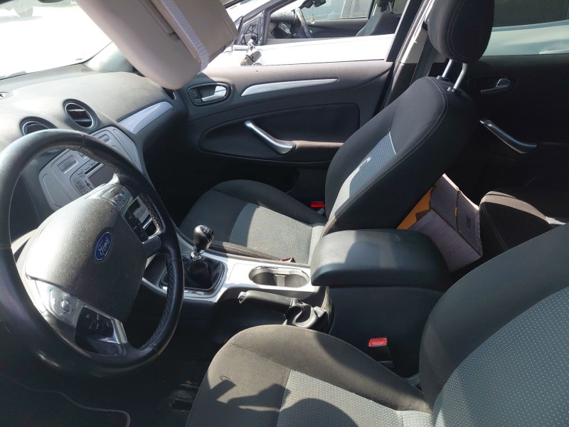 ford mondeo iv turnier (ba7) del año 2010