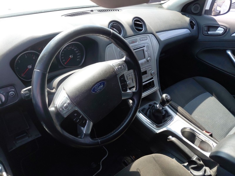 ford mondeo iv turnier (ba7) del año 2010