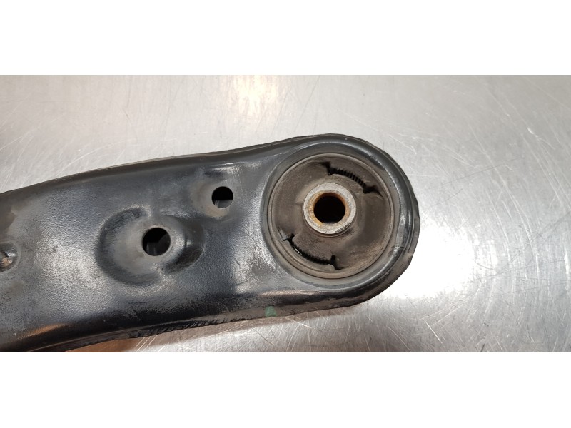 Recambio de brazo suspension inferior delantero derecho para toyota auris active referencia OEM IAM 4806802130   Recambio de brazo suspension inferior delantero derecho para toyota auris active referencia OEM IAM 4806802130