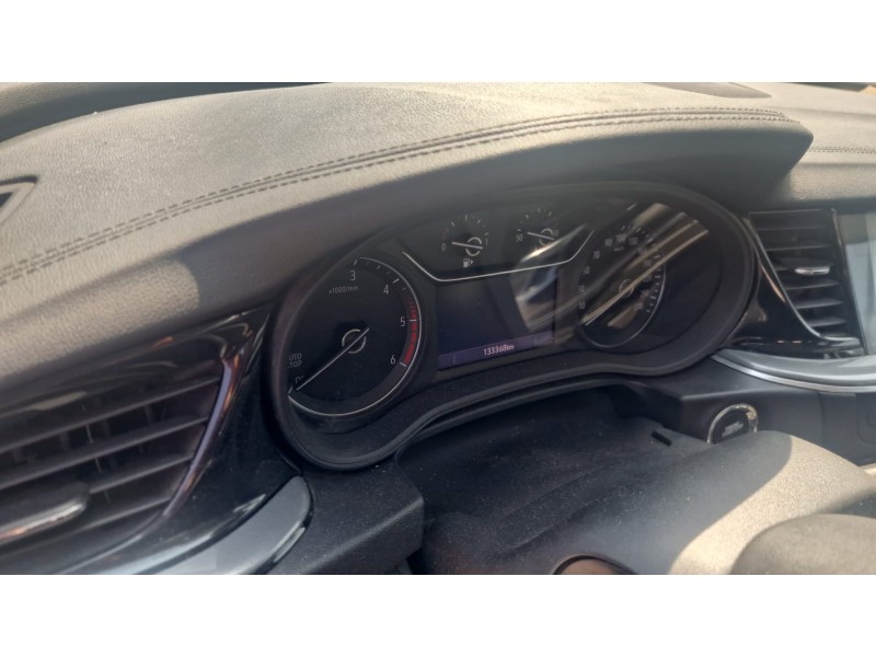 opel insignia b grand sport (z18) del año 2018