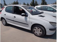 peugeot 206 sedán del año 2001 2