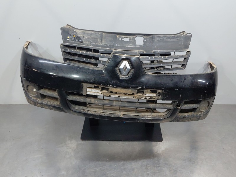 Recambio de paragolpes delantero para renault clio ii (bb_, cb_) 1.5 dci (b/cb3m) referencia OEM IAM 7701209646  