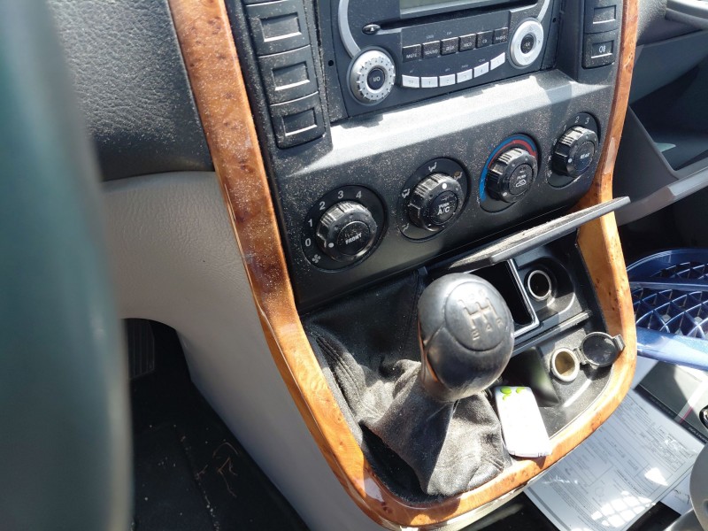kia carnival ii (gq) del año 2005