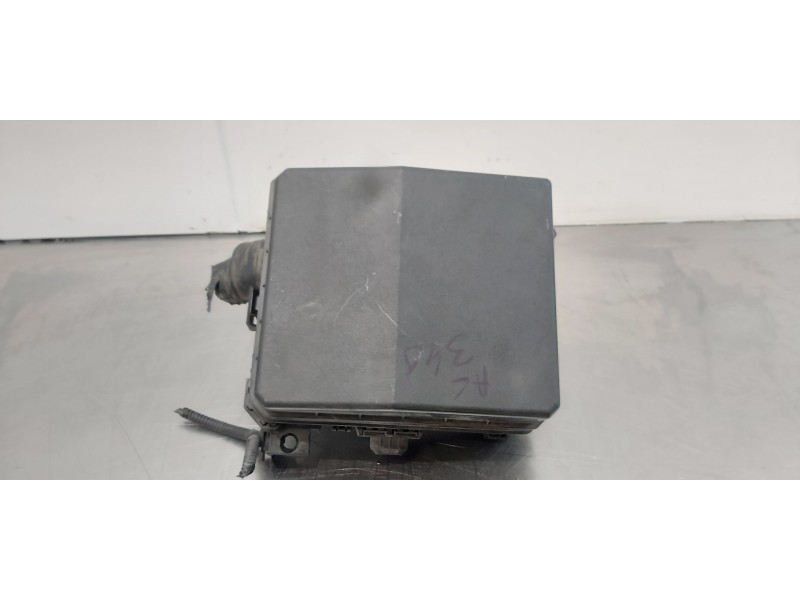 Recambio de caja reles / fusibles para citroen c-crosser exclusive referencia OEM IAM 6500FY   Recambio de caja reles / fusibles para citroen c-crosser exclusive referencia OEM IAM 6500FY