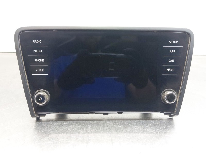 Recambio de pantalla multifuncion para skoda octavia iii combi (5e5, 5e6) 1.6 tdi referencia OEM IAM   