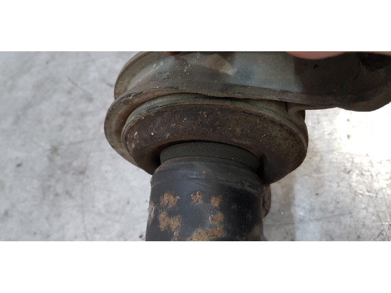 Recambio de transmision central para ssangyong rodius xdi referencia OEM IAM 3320021425   Recambio de transmision central para ssangyong rodius xdi referencia OEM IAM 3320021425