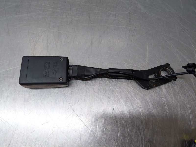 Recambio de enganche del cinturon delantero izq para peugeot expert furgoneta (v_) 1.6 bluehdi 115 referencia OEM IAM   