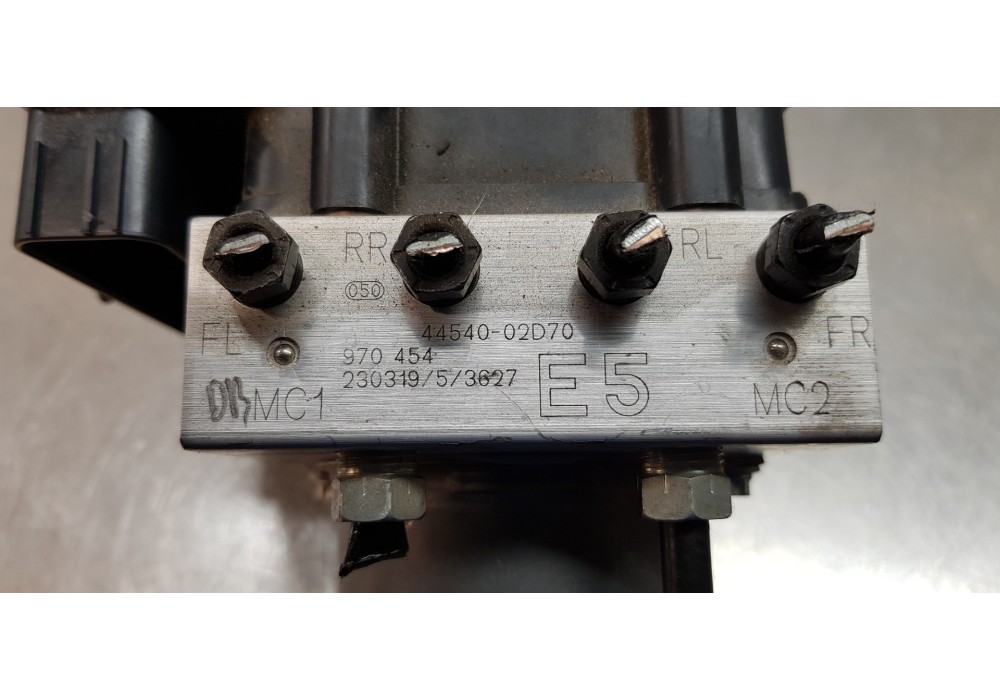 Recambio de abs para toyota corolla touring sports (e21) hybrid active referencia OEM IAM 4454002D70  