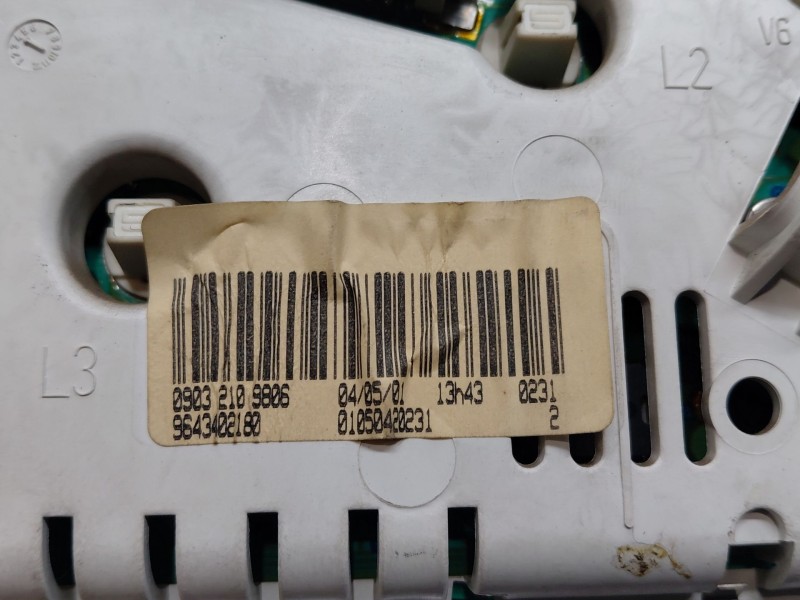 Recambio de cuadro instrumentos para peugeot 206 sedán 1.4 referencia OEM IAM   