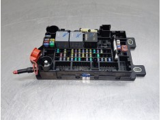 Recambio de caja reles / fusibles para land rover range rover evoque (l551) 2.0 d180 mhev 4x4 referencia OEM IAM   