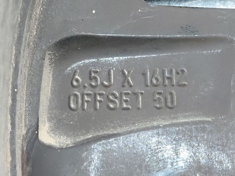 Recambio de llanta para hyundai i30 (pd) style referencia OEM IAM   