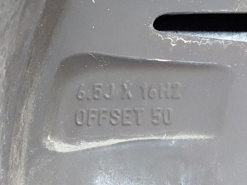 Recambio de llanta para hyundai i30 (pd) style referencia OEM IAM   