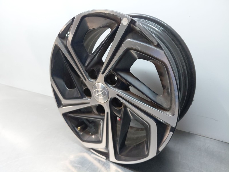 Recambio de llanta para hyundai i30 (pd) style referencia OEM IAM   