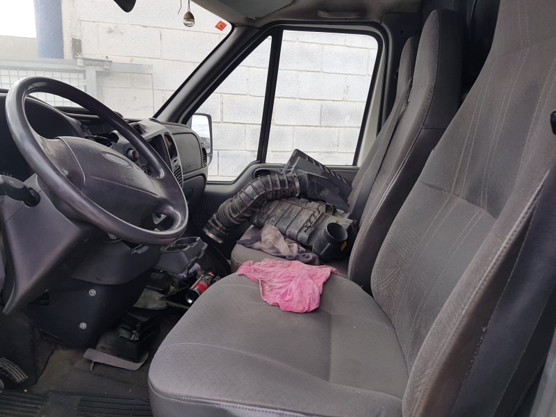 ford transit mod. 2000 combi del año 2002 ford transit mod. 2000 combi del año 2002