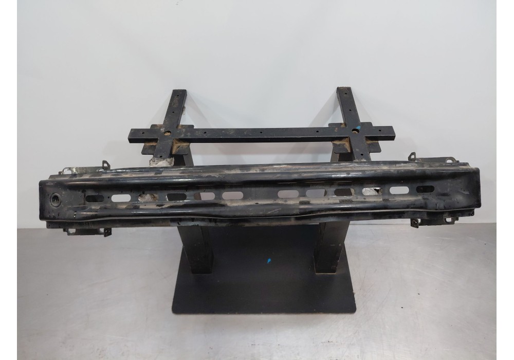 Recambio de refuerzo paragolpes delantero para skoda octavia iii combi (5e5, 5e6) 1.6 tdi referencia OEM IAM   