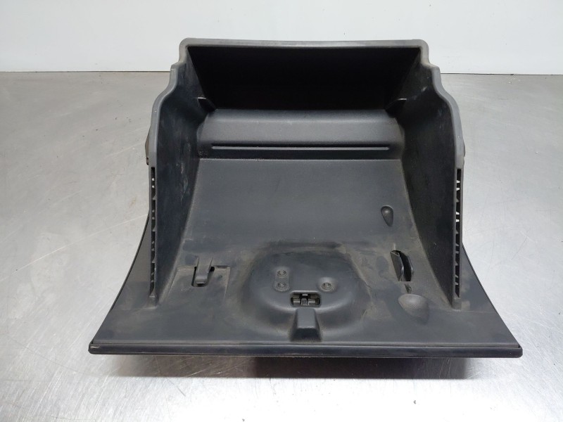 Recambio de guantera para ford fusion (ju_) 1.4 referencia OEM IAM 1320637  