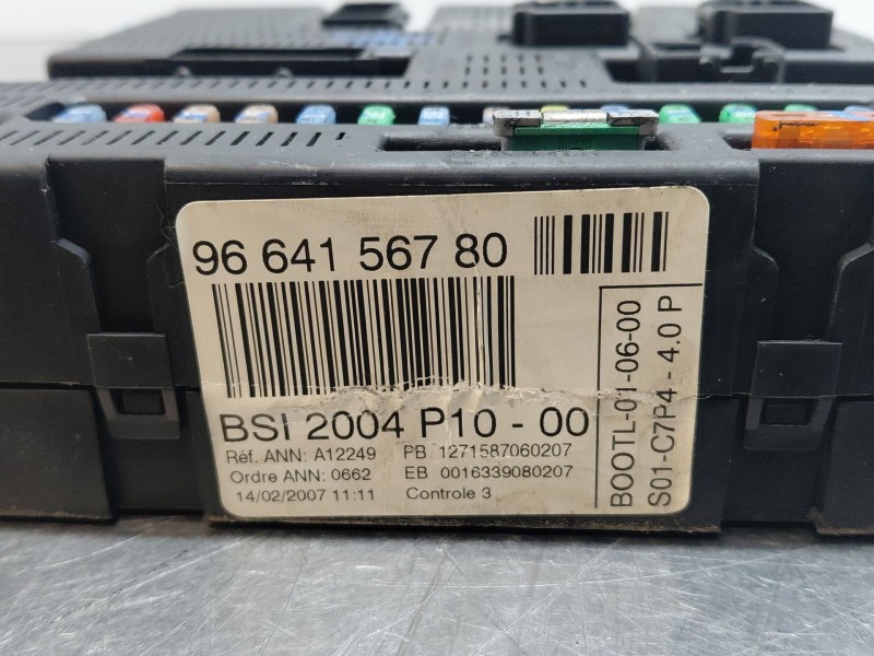 Recambio de caja reles / fusibles para citroën c2 (jm_) 1.1 referencia OEM IAM 9664156780  