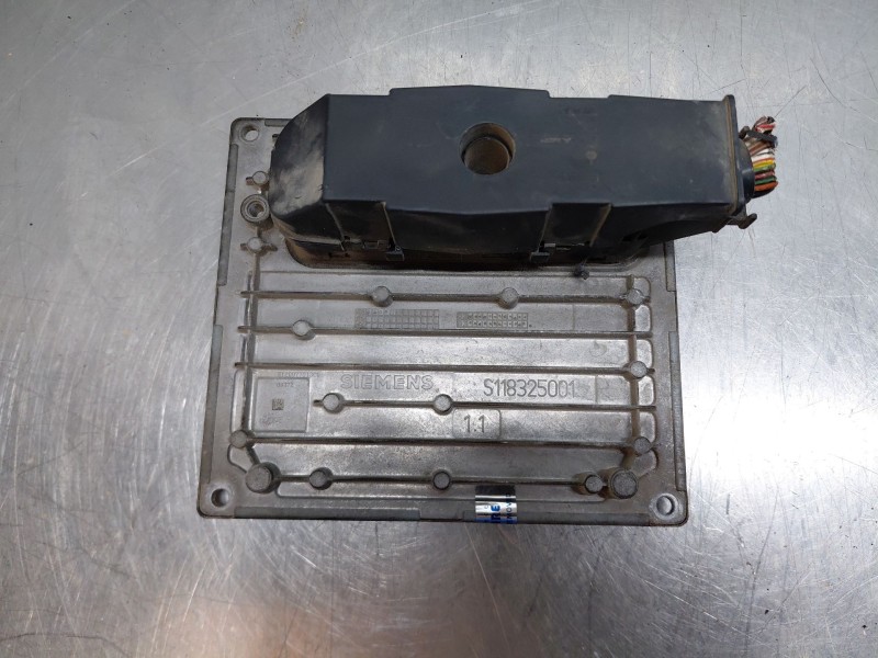 Recambio de centralita motor uce para ford fusion (ju_) 1.4 referencia OEM IAM 4S6112A650NB S120977013C 