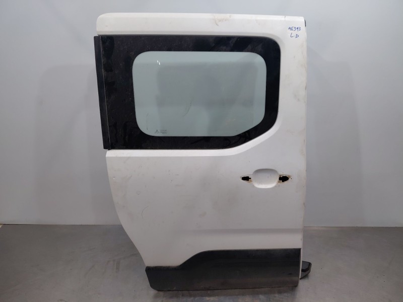 Recambio de puerta lateral corredera derecha para peugeot rifter active referencia OEM IAM   